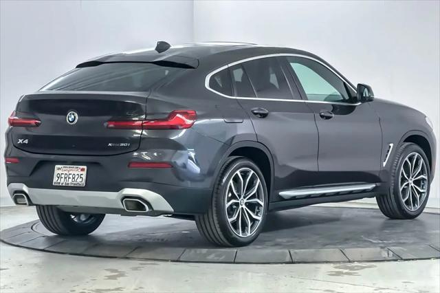 2023 BMW X4 xDrive30i