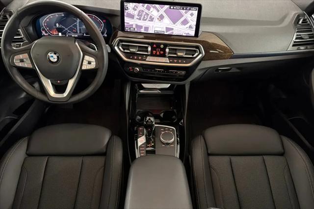 2023 BMW X4 xDrive30i