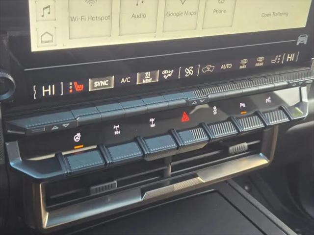 2024 GMC HUMMER EV e4WD 2X