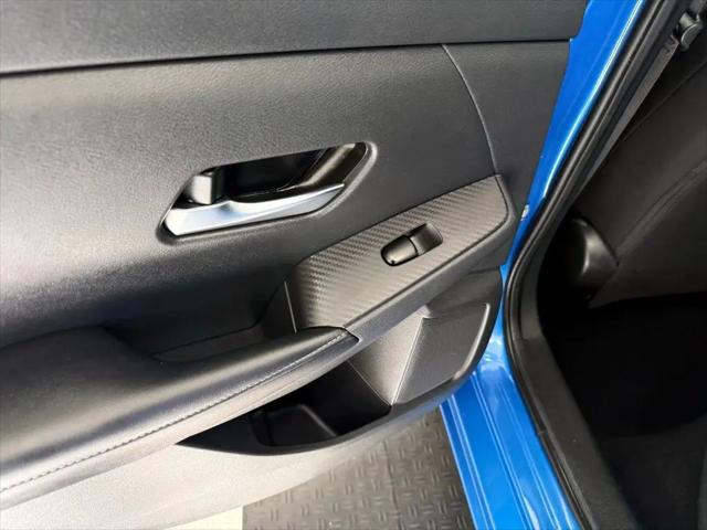 2023 Nissan Sentra SV Xtronic CVT
