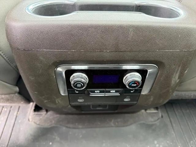 2023 GMC Yukon XL 4WD SLT