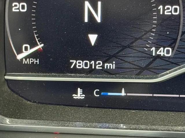 2023 GMC Yukon XL 4WD SLT
