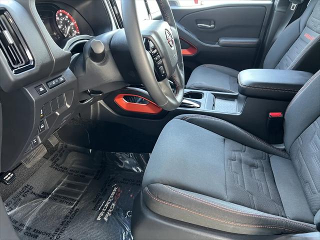 2025 Nissan Frontier Crew Cab PRO-4X 4x4