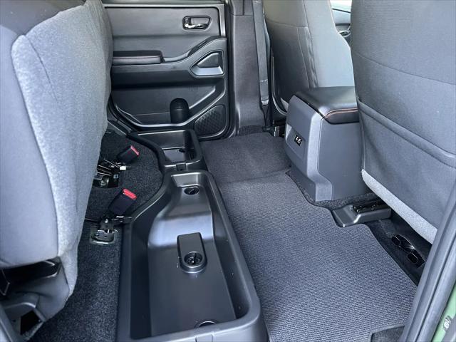 2025 Nissan Frontier Crew Cab PRO-4X 4x4