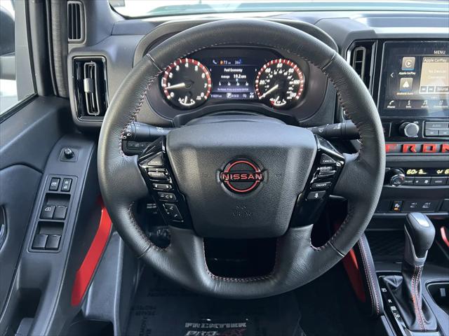 2025 Nissan Frontier Crew Cab PRO-4X 4x4