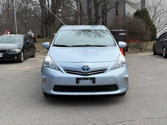 2014 Toyota Prius v Three