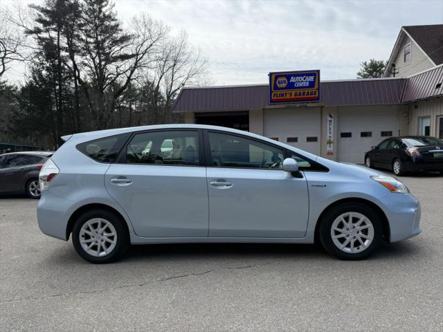 2014 Toyota Prius v Three