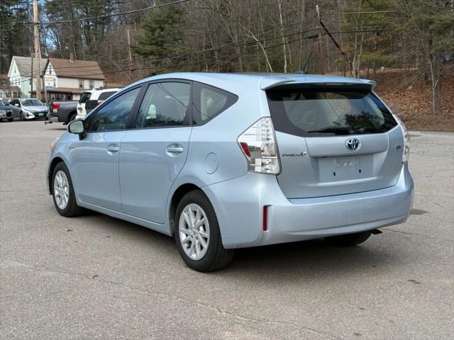 2014 Toyota Prius v Three