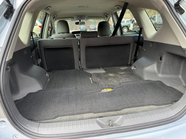 2014 Toyota Prius v Three