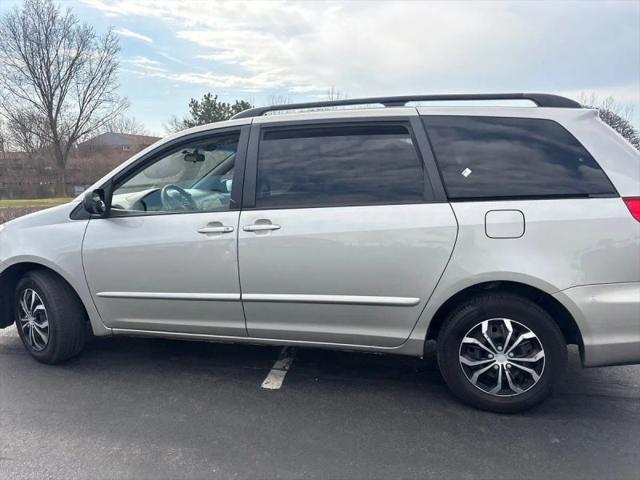 2009 Toyota Sienna CE