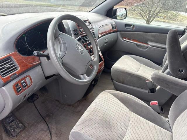2009 Toyota Sienna CE