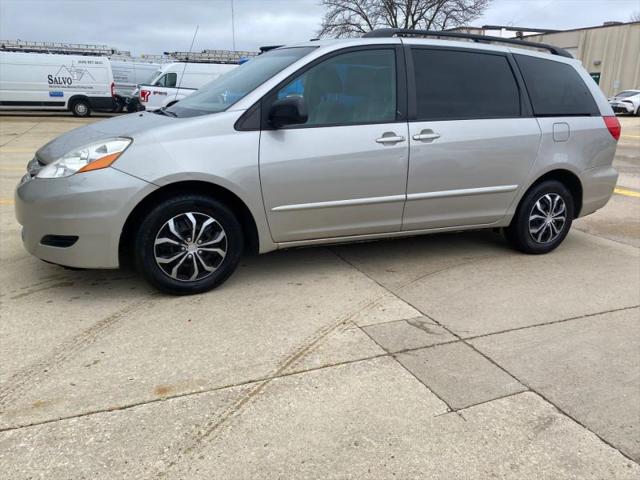 2009 Toyota Sienna CE