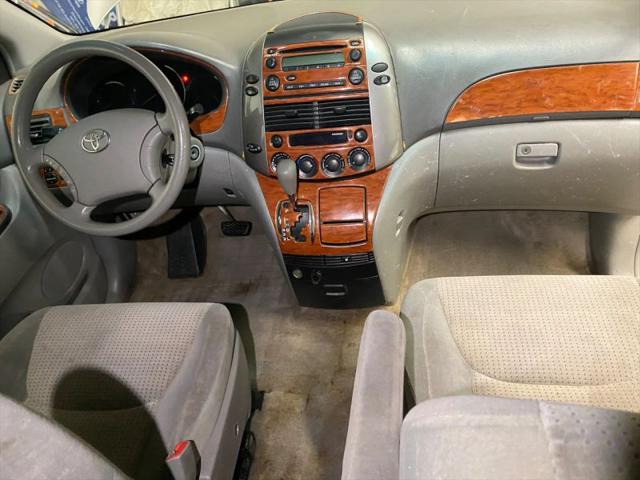 2009 Toyota Sienna CE