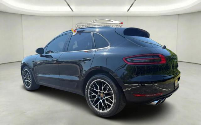 2018 Porsche Macan Sport Edition