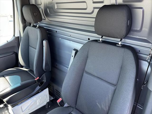 2026 Mercedes-Benz Sprinter 2500 Standard Roof 4-Cyl Diesel