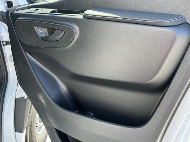 2026 Mercedes-Benz Sprinter 2500 Standard Roof 4-Cyl Diesel