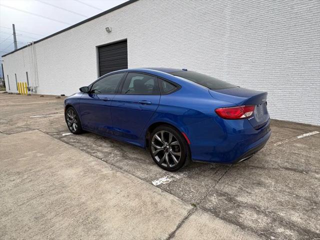 2015 Chrysler 200 S