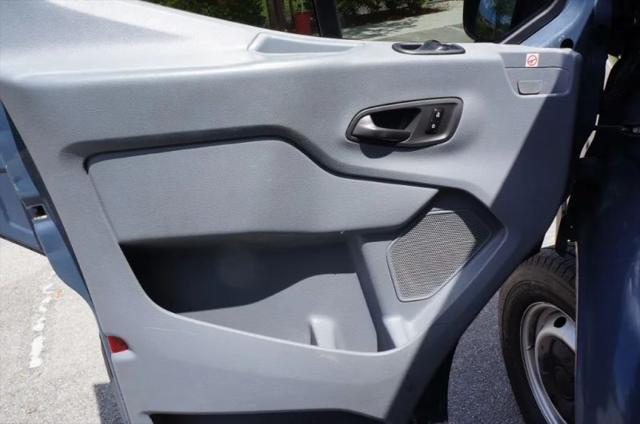 2019 Ford Transit Extended Length w/Sliding Side Door w/LWB