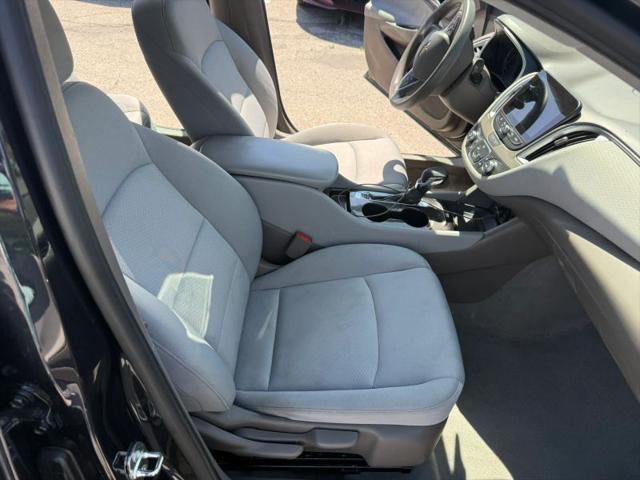 2023 Chevrolet Malibu FWD 1FL