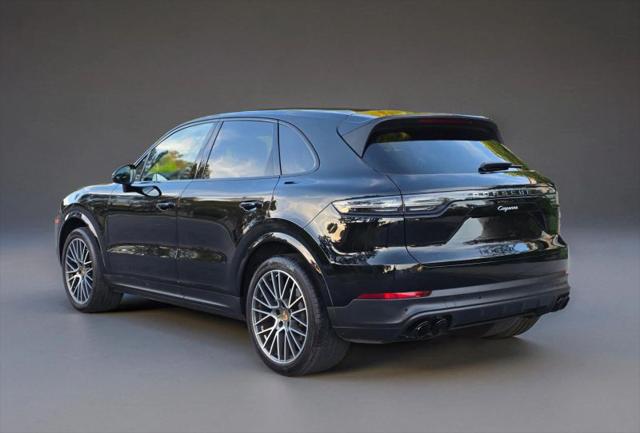 2023 Porsche Cayenne Platinum Edition