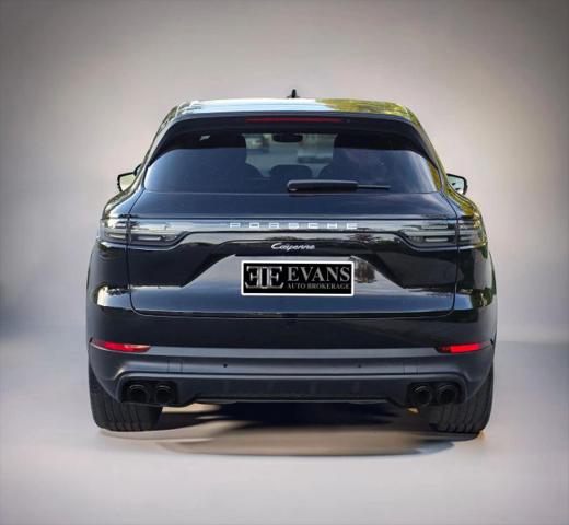 2023 Porsche Cayenne Platinum Edition
