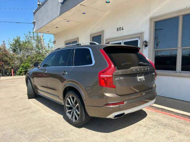 2016 Volvo XC90 T6 Momentum