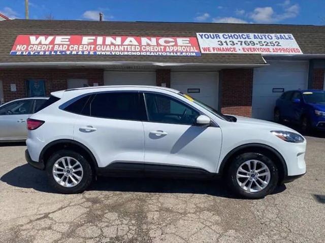 2021 Ford Escape SE Hybrid