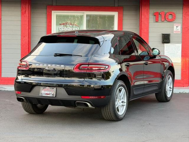 2017 Porsche Macan Base