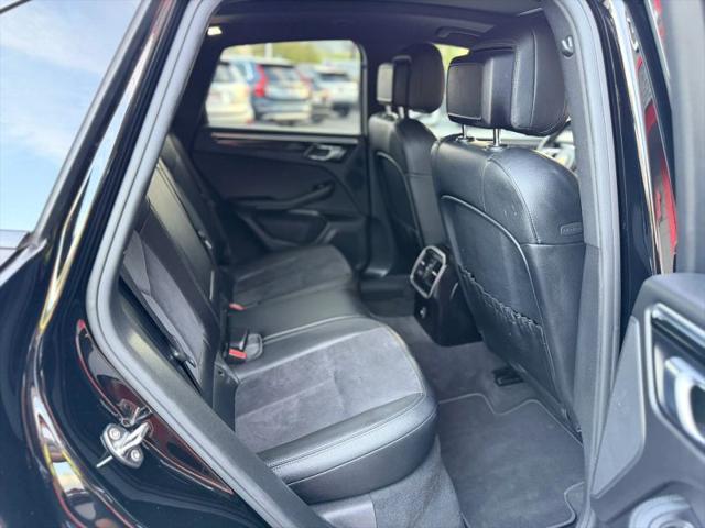 2017 Porsche Macan Base