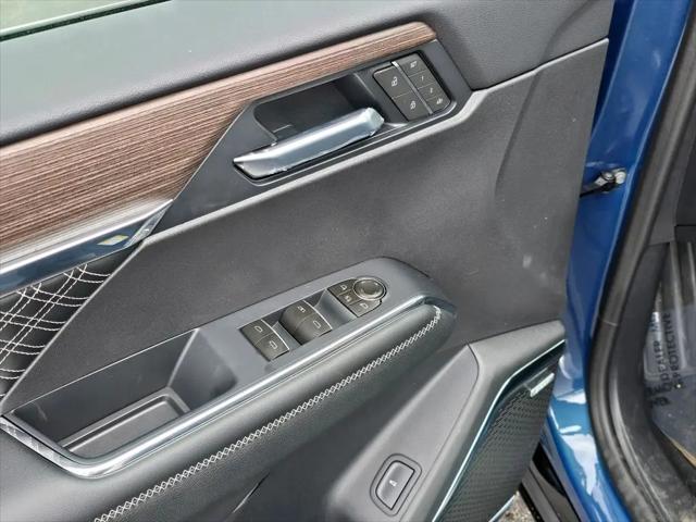 2026 GMC Acadia Denali AWD