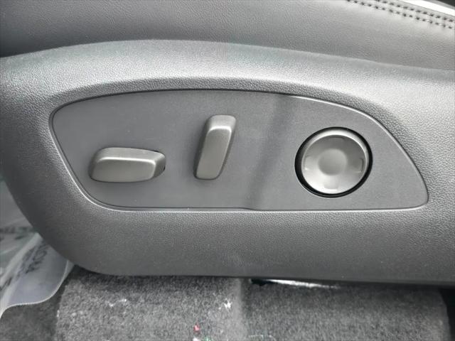 2026 GMC Acadia Denali AWD