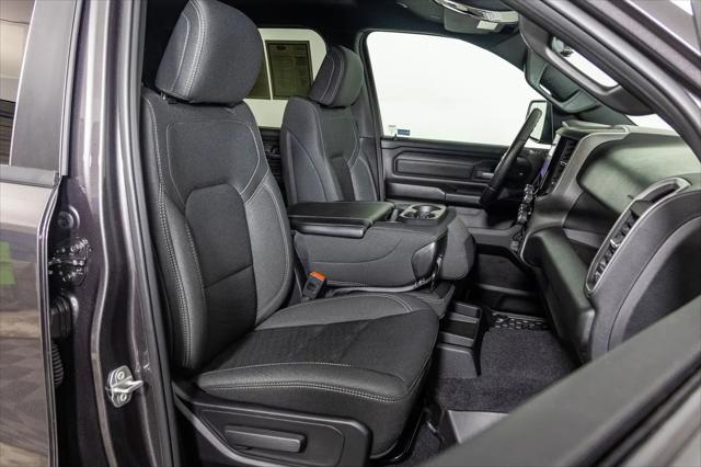 2026 Ram 1500 Warlock Crew Cab 4x4 5'7" Box