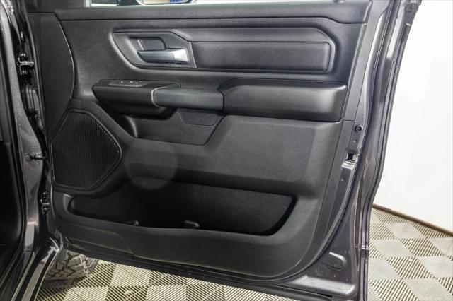 2026 Ram 1500 Warlock Crew Cab 4x4 5'7" Box