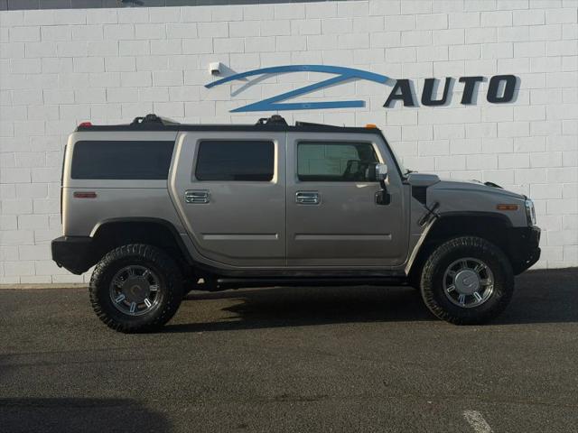2004 HUMMER H2 Base