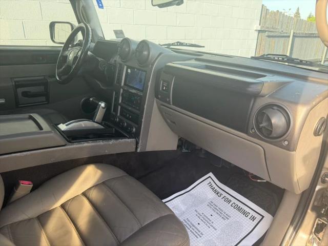 2004 HUMMER H2 Base