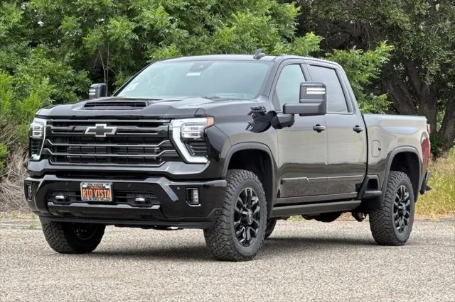2026 Chevrolet Silverado 3500HD Crew Cab, Standard Bed, High Country, 4WD