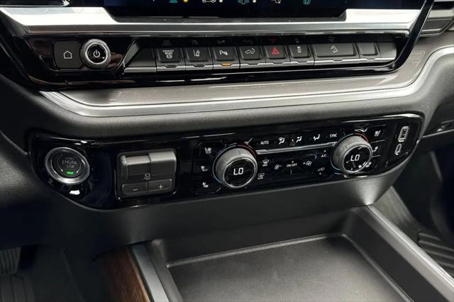 2026 Chevrolet Silverado 3500HD Crew Cab, Standard Bed, High Country, 4WD