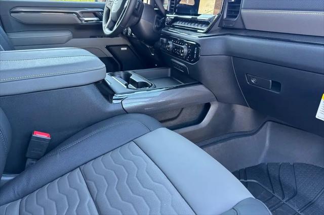 2026 Chevrolet Silverado 2500HD Crew Cab, Standard Bed, XR2, 4WD