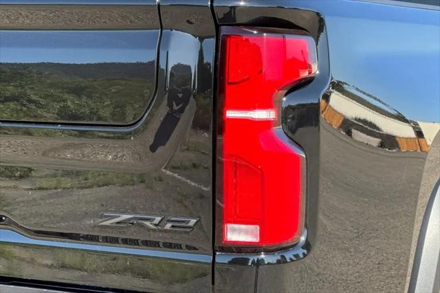 2026 Chevrolet Silverado 2500HD Crew Cab, Standard Bed, XR2, 4WD