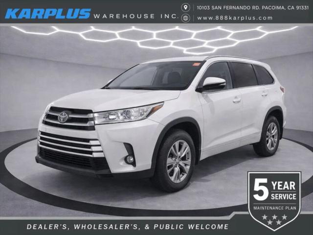 2019 Toyota Highlander XLE for sale in Pacoima, CA