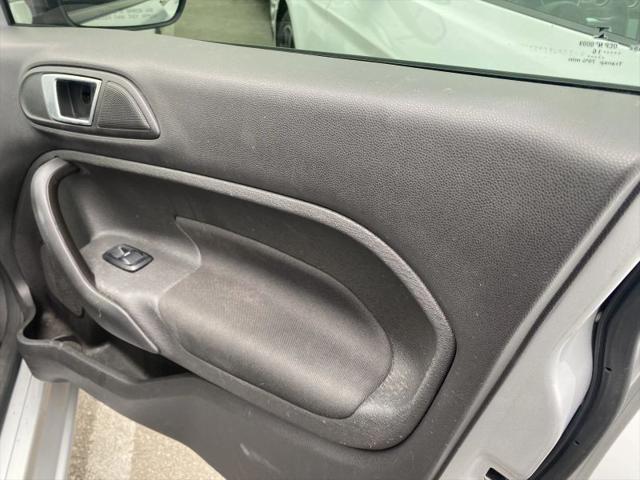 2016 Ford Fiesta SE