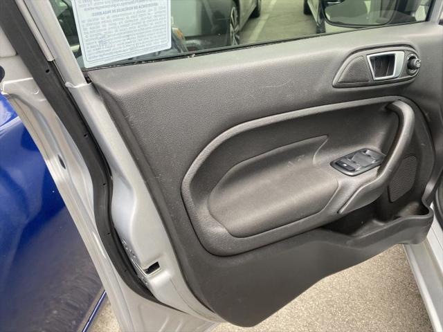 2016 Ford Fiesta SE