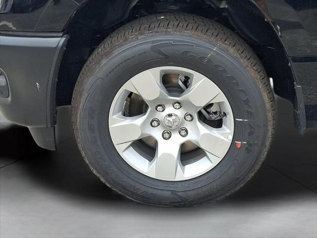 2026 Ram 1500 Tradesman Crew Cab 4x4 57 Box