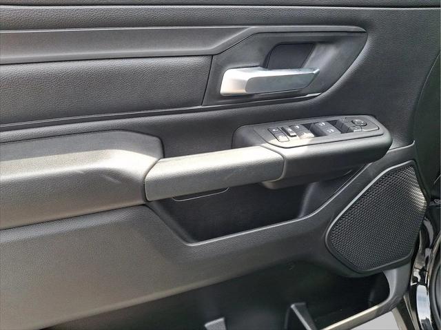 2026 Ram 1500 Tradesman Crew Cab 4x4 57 Box