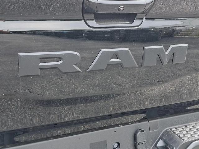 2026 Ram 1500 Tradesman Crew Cab 4x4 57 Box