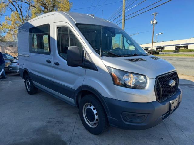 2022 Ford Transit Cargo Van Medium Roof w/RWB