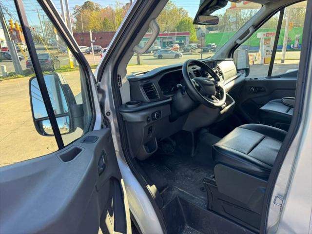 2022 Ford Transit Cargo Van Medium Roof w/RWB