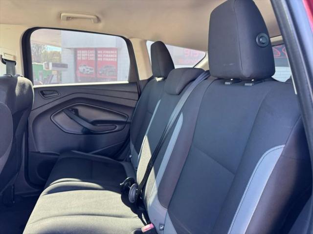 2014 Ford Escape S