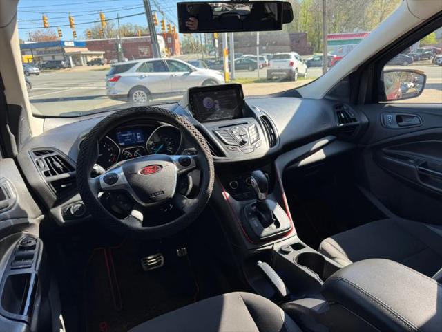 2014 Ford Escape S