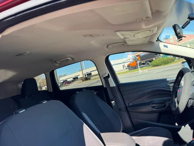 2014 Ford Escape S